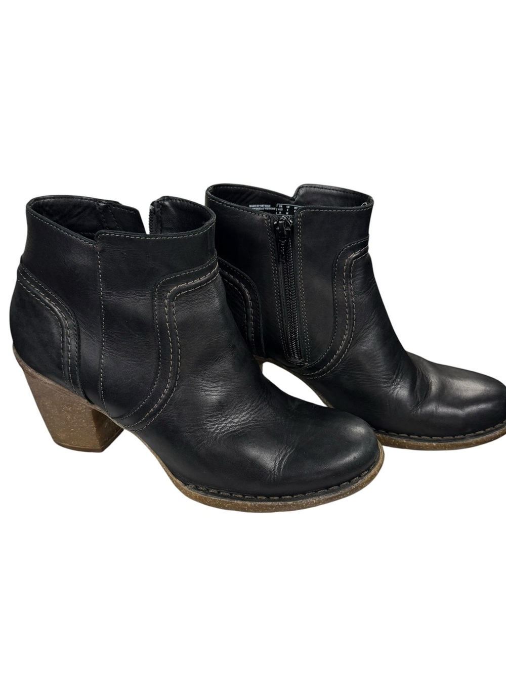 Clarks Black Leather Block‎ Heel Ankle Boots Side Zip Booties Women's Size 9